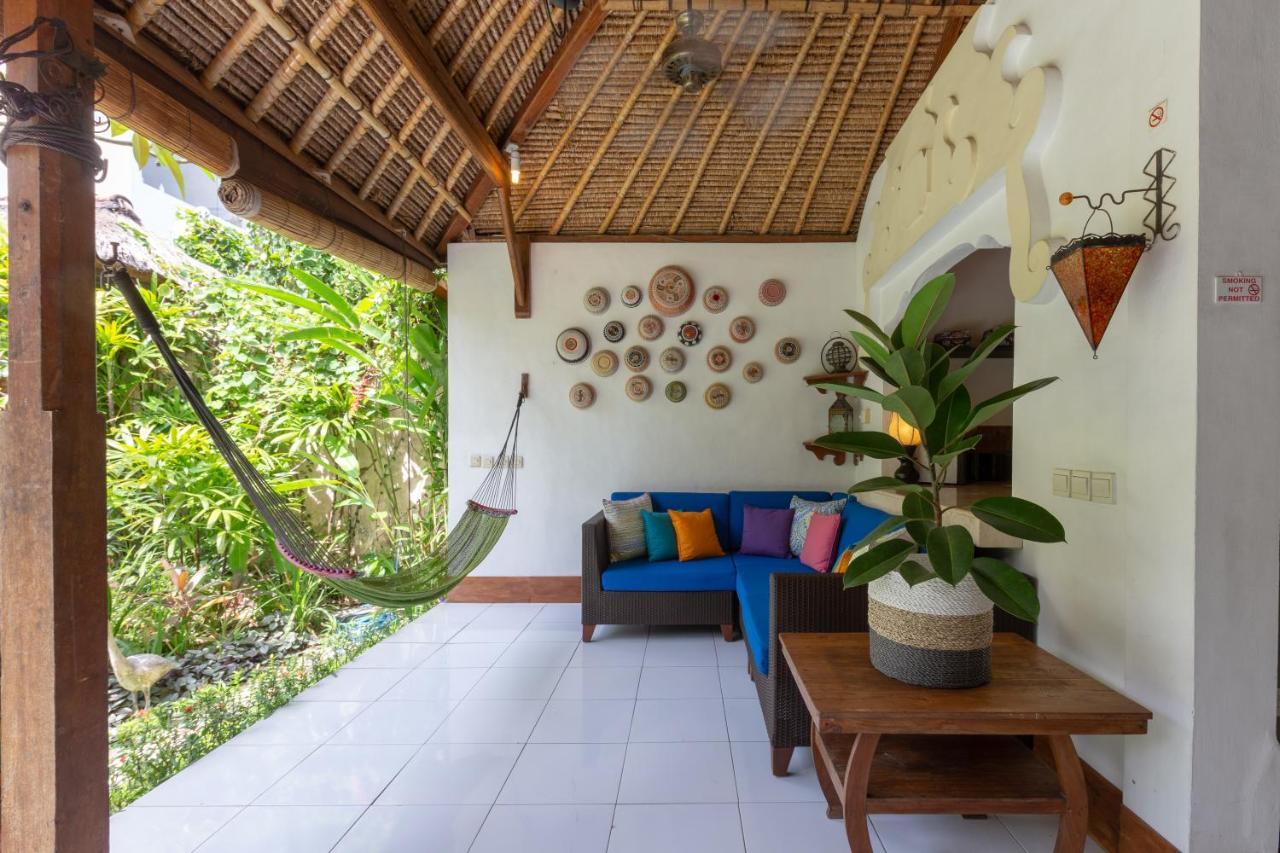 Villa Poppy Seminyak Exteriör bild