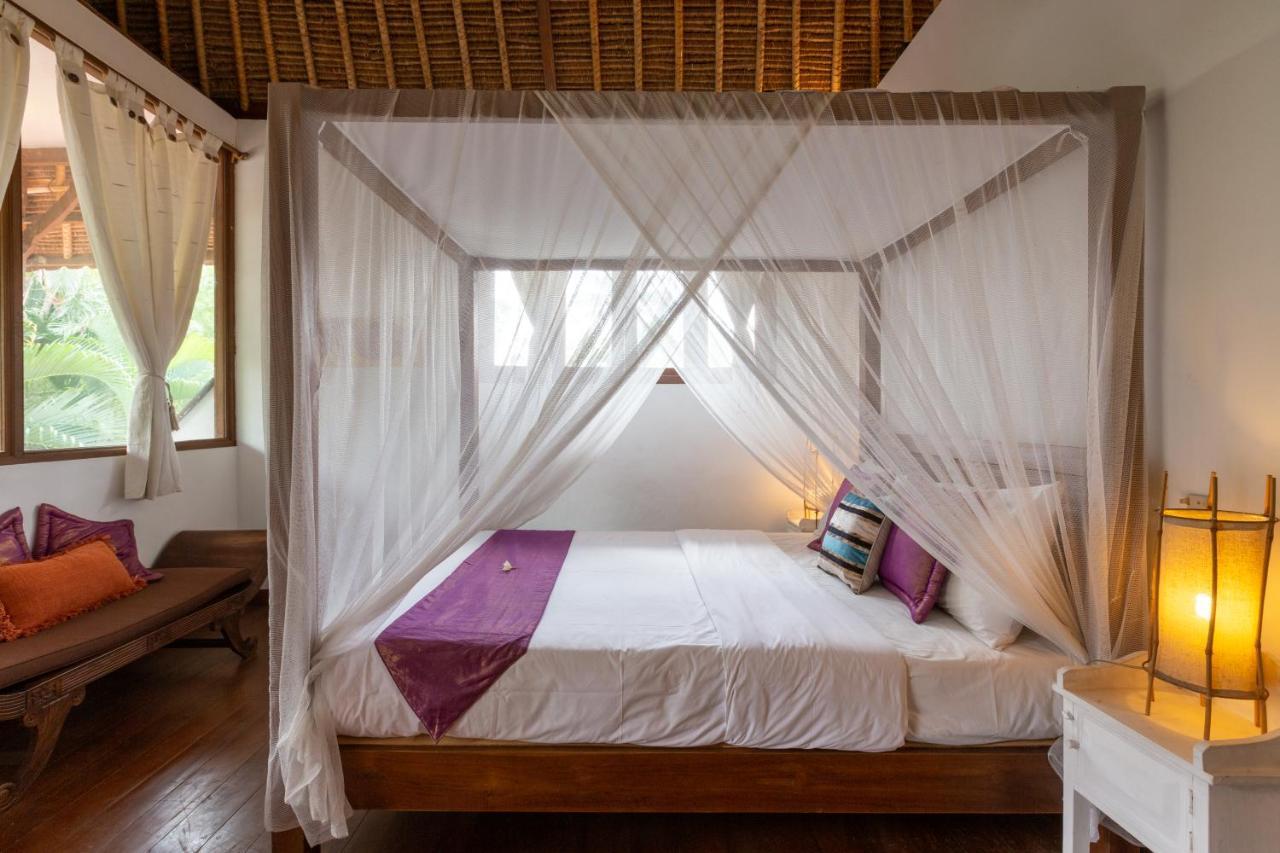 Villa Poppy Seminyak Exteriör bild